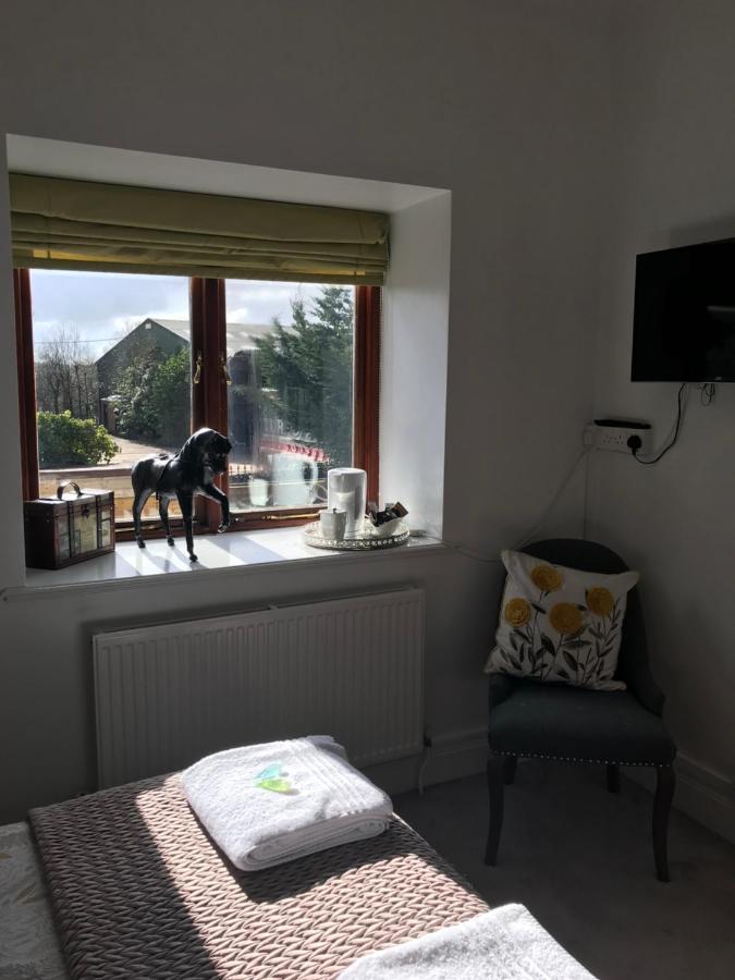 Bed and Breakfast Mickering Barn Aughton Экстерьер фото